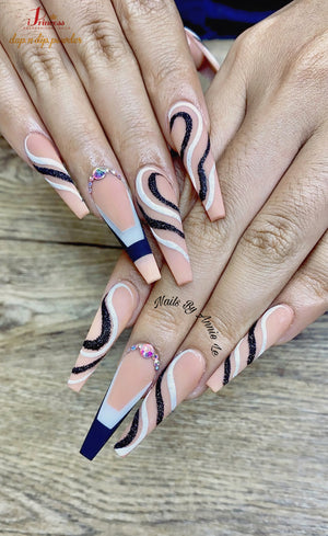
                  
                    Nail Design Square Cut - Special Edition Buy 1, Get 1 Free
                  
                